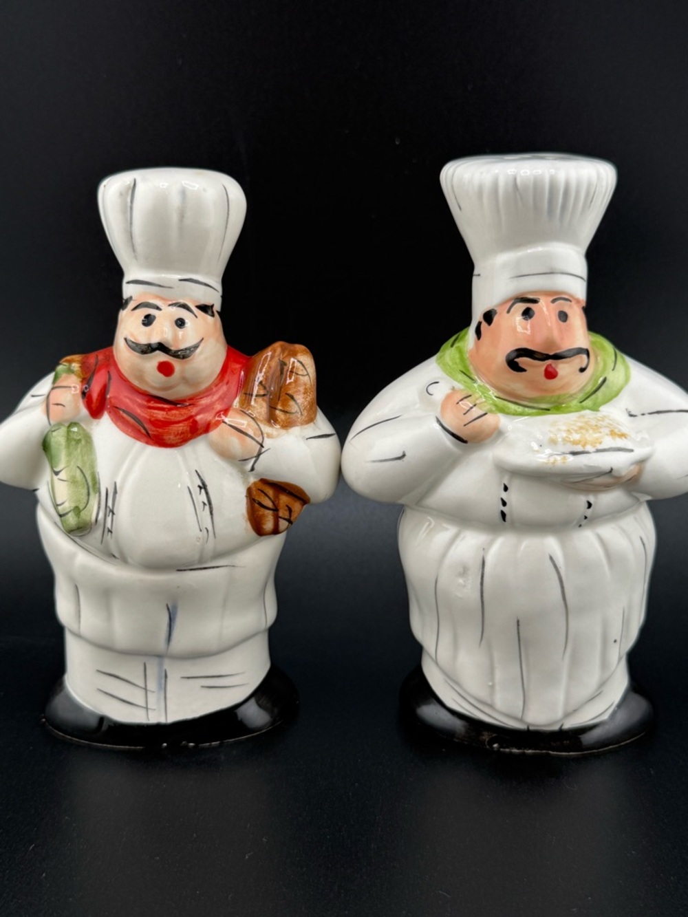 Vintage WCL Ceramic Bistro Chef Salt and Pepper Shaker Set Kitchen Decor Theme